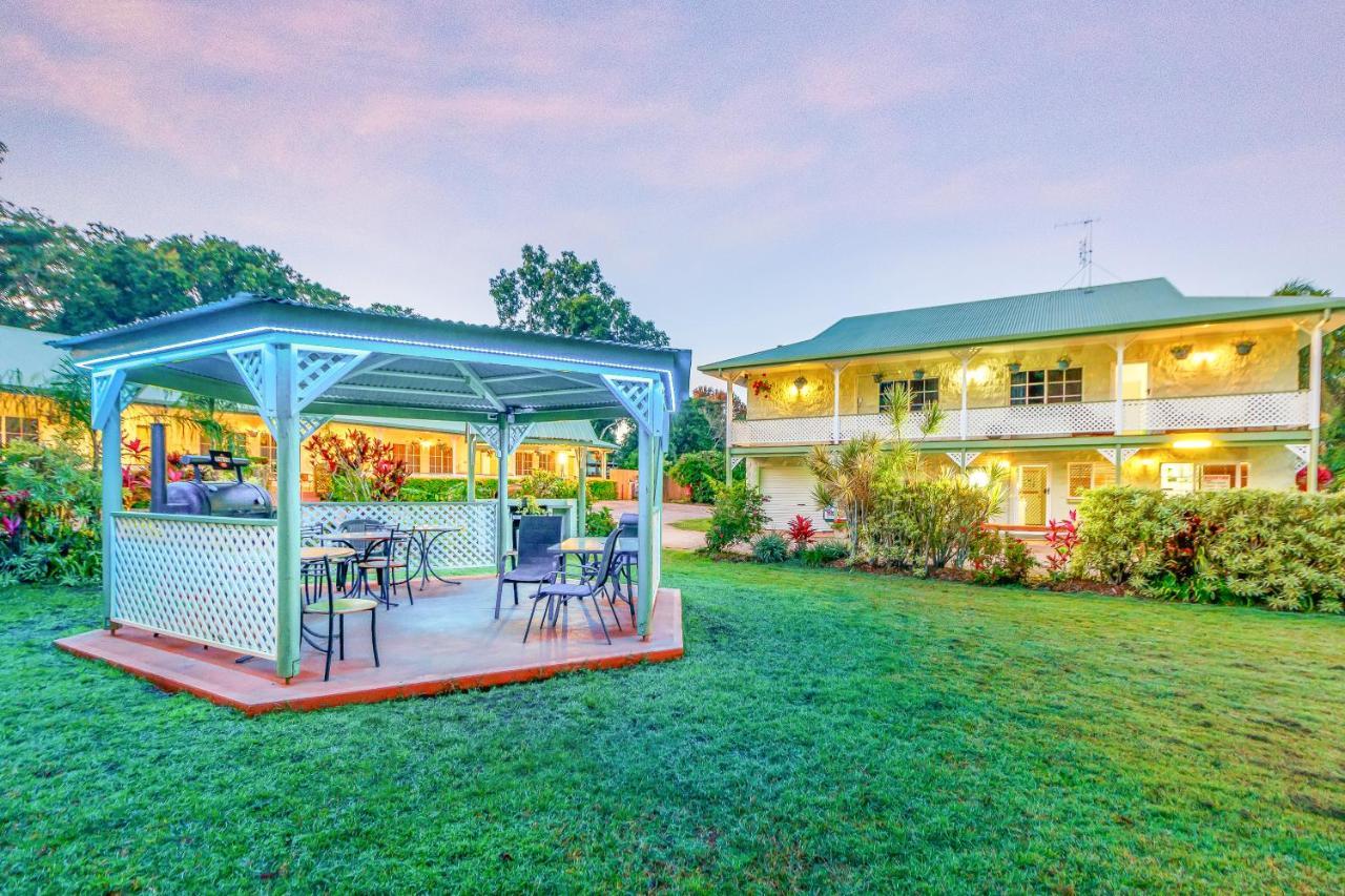Yungaburra Park Motel Buitenkant foto