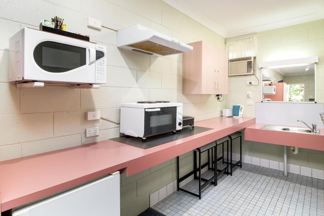 Yungaburra Park Motel Buitenkant foto